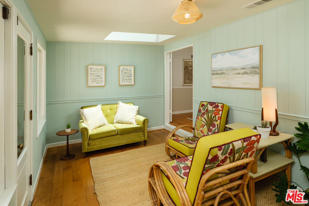 1422 Maple Street South Pasadena, CA 91030 - Photo 16 of 45 a bedroom with a bed and couch