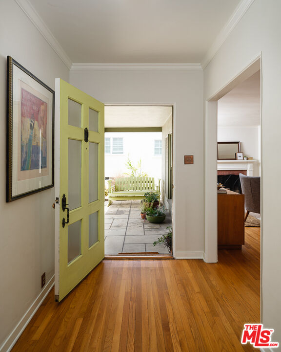 1422 Maple Street South Pasadena, CA 91030 - Photo 8 of 45 a view of a room with wooden floor and furniture