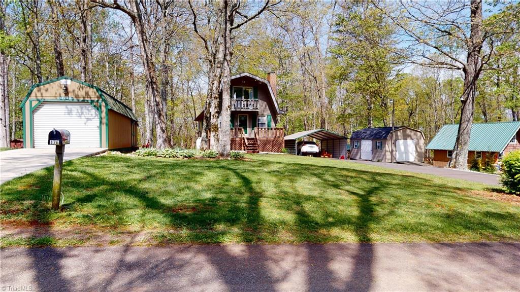 176 Alpine Crest Road Fancy Gap, VA 24328 - Photo 3 of 30 Gallery Image 3