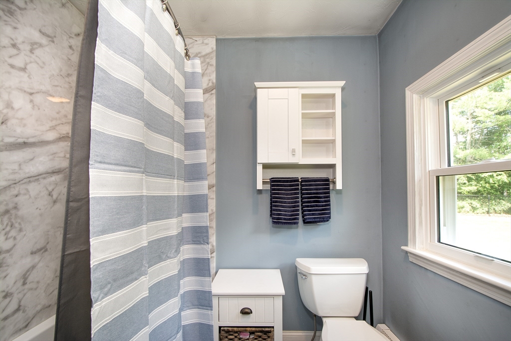 209 R South Street Hanson, MA 02341 - Photo 31 of 37 Gallery Image 31