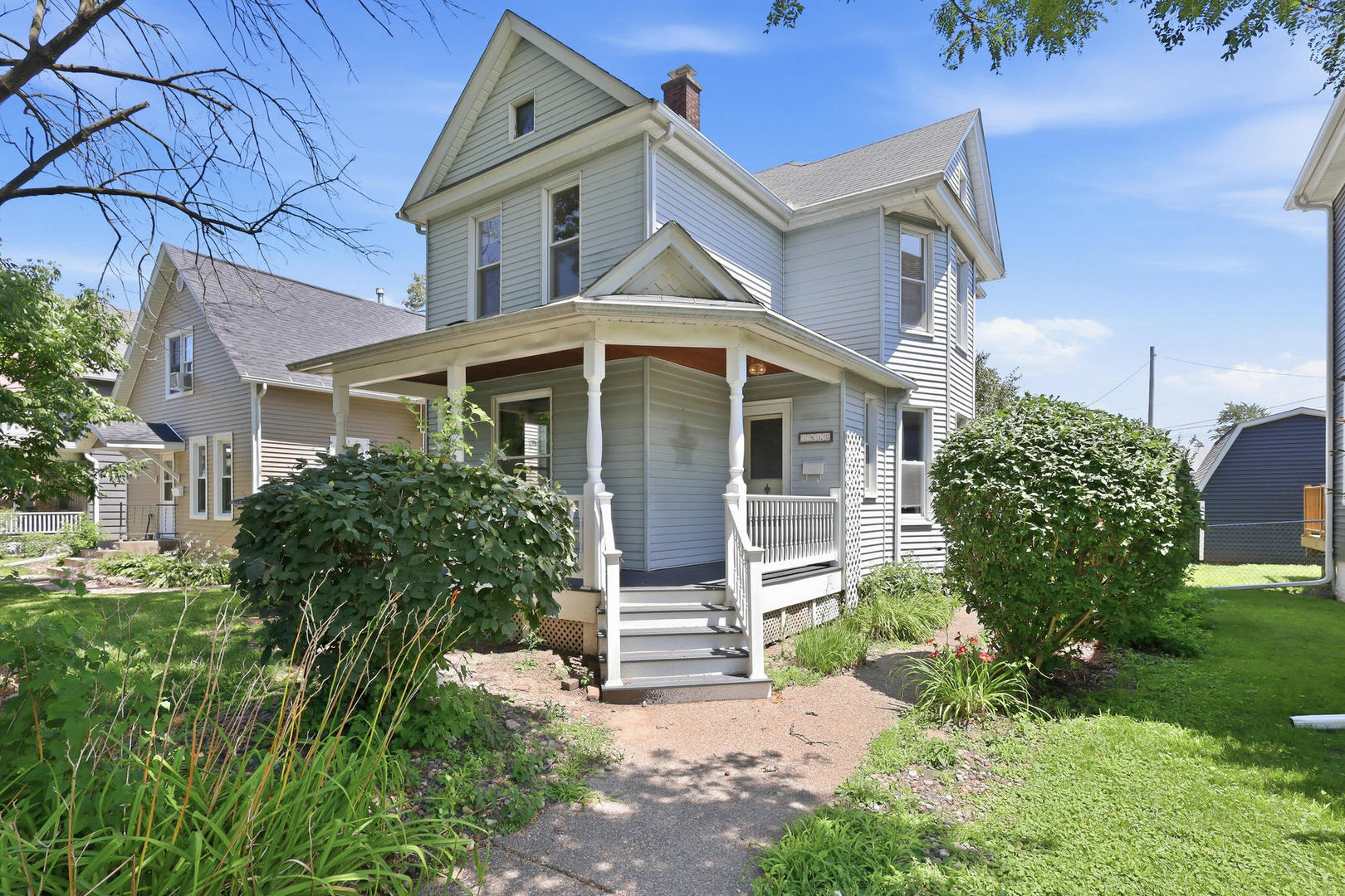1810 15th Street Moline, IL 61265 - Photo 1 of 47