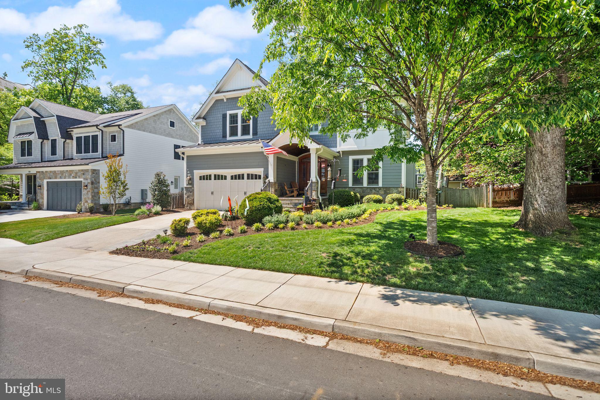 121 Tapawingo Road Southwest Vienna, VA 22180 - Photo 4 of 87