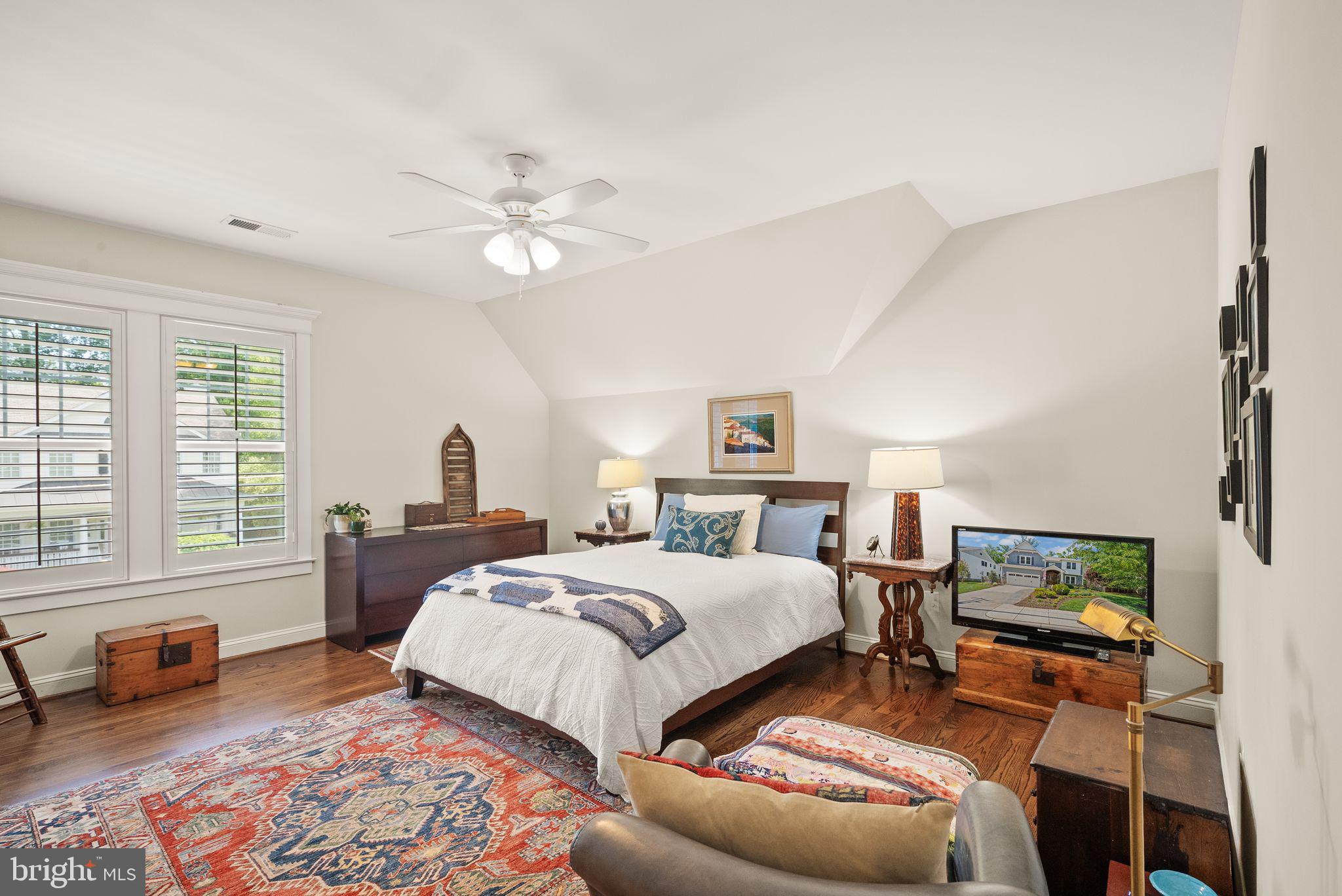 121 Tapawingo Road Southwest Vienna, VA 22180 - Photo 48 of 87