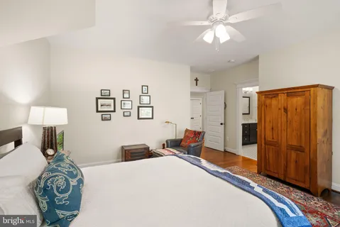 $2,250,000 | 121 Tapawingo Road Southwest, Vienna, VA 22180