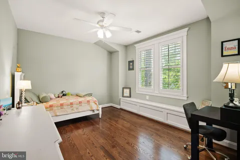 $2,250,000 | 121 Tapawingo Road Southwest, Vienna, VA 22180