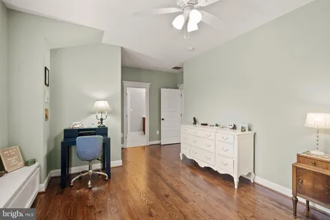 $2,250,000 | 121 Tapawingo Road Southwest, Vienna, VA 22180