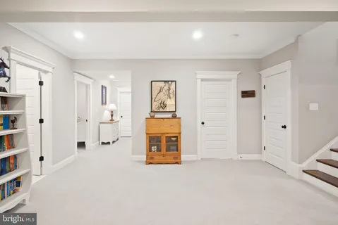 $2,250,000 | 121 Tapawingo Road Southwest, Vienna, VA 22180