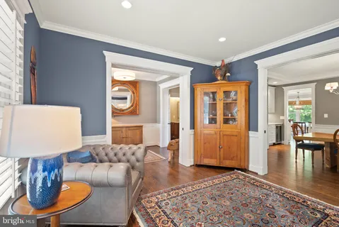 $2,250,000 | 121 Tapawingo Road Southwest, Vienna, VA 22180