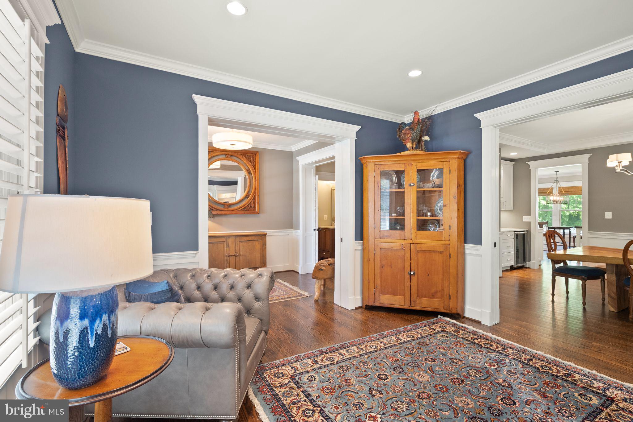 121 Tapawingo Road Southwest Vienna, VA 22180 - Photo 10 of 87