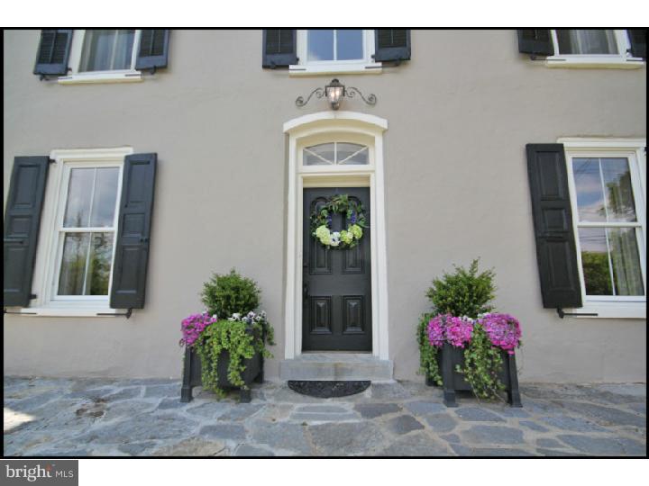 264 Leopard Road Berwyn, PA 19312 - Photo 2 of 25 Exterior Front