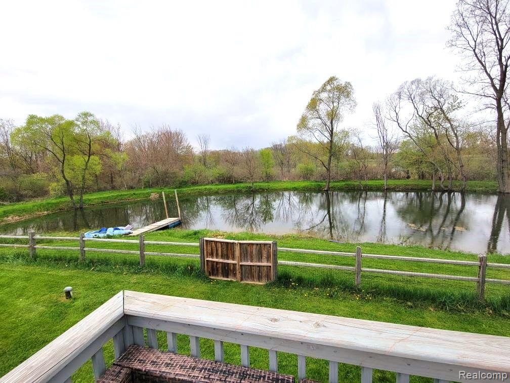 18722 Spears Road Gregory, MI 48137 - Photo 3 of 25