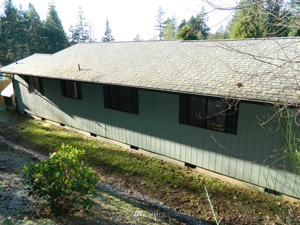 5101 East Rasor Road Belfair, WA 98528 - Photo 12 of 18 Gallery Image 12