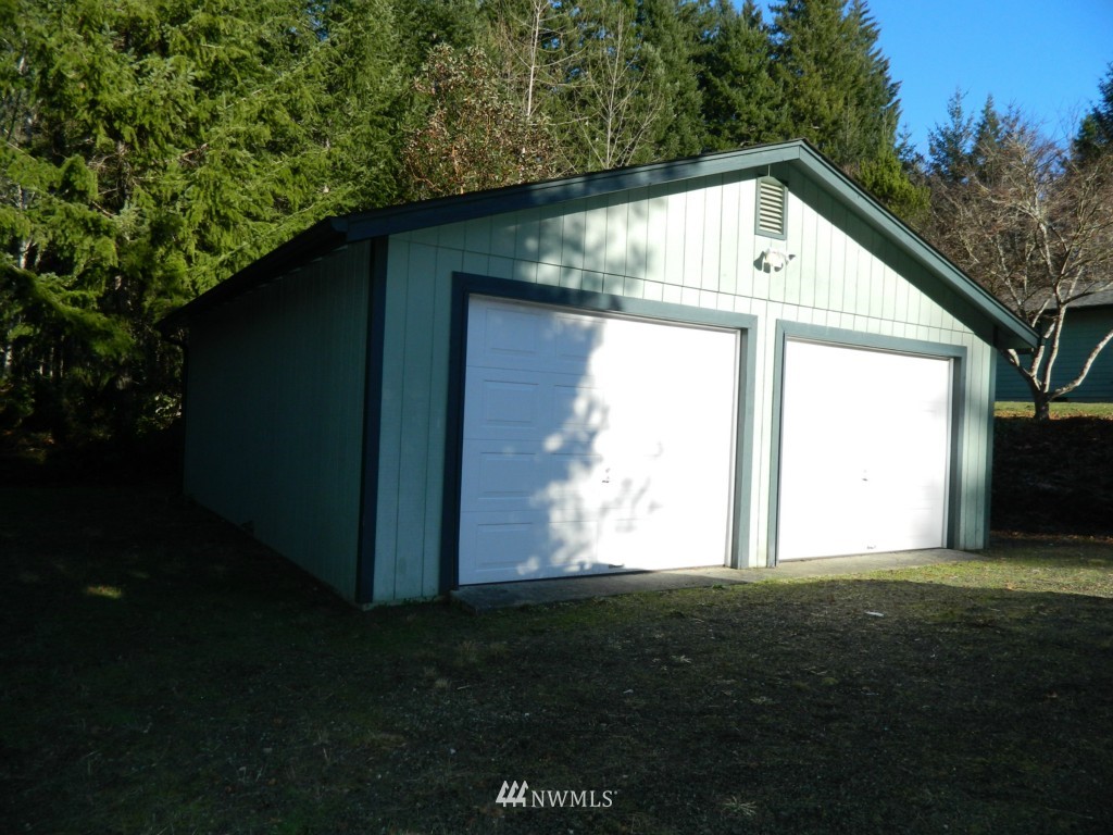 5101 East Rasor Road Belfair, WA 98528 - Photo 16 of 18 Gallery Image 16