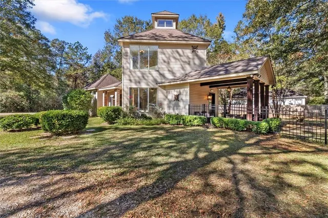 $1,950 | 19391 South Fitzmorris Road, Covington, LA 70435