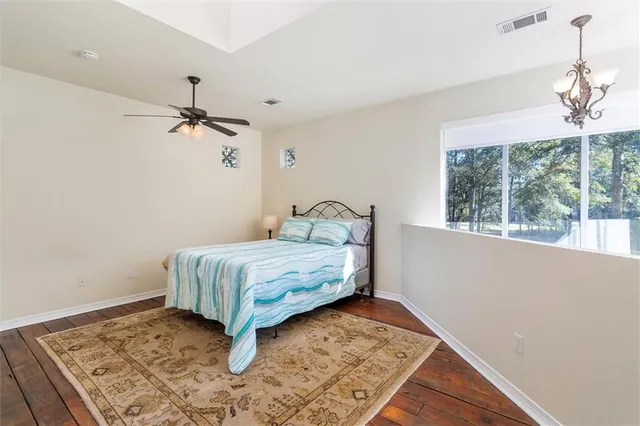 $1,950 | 19391 South Fitzmorris Road, Covington, LA 70435