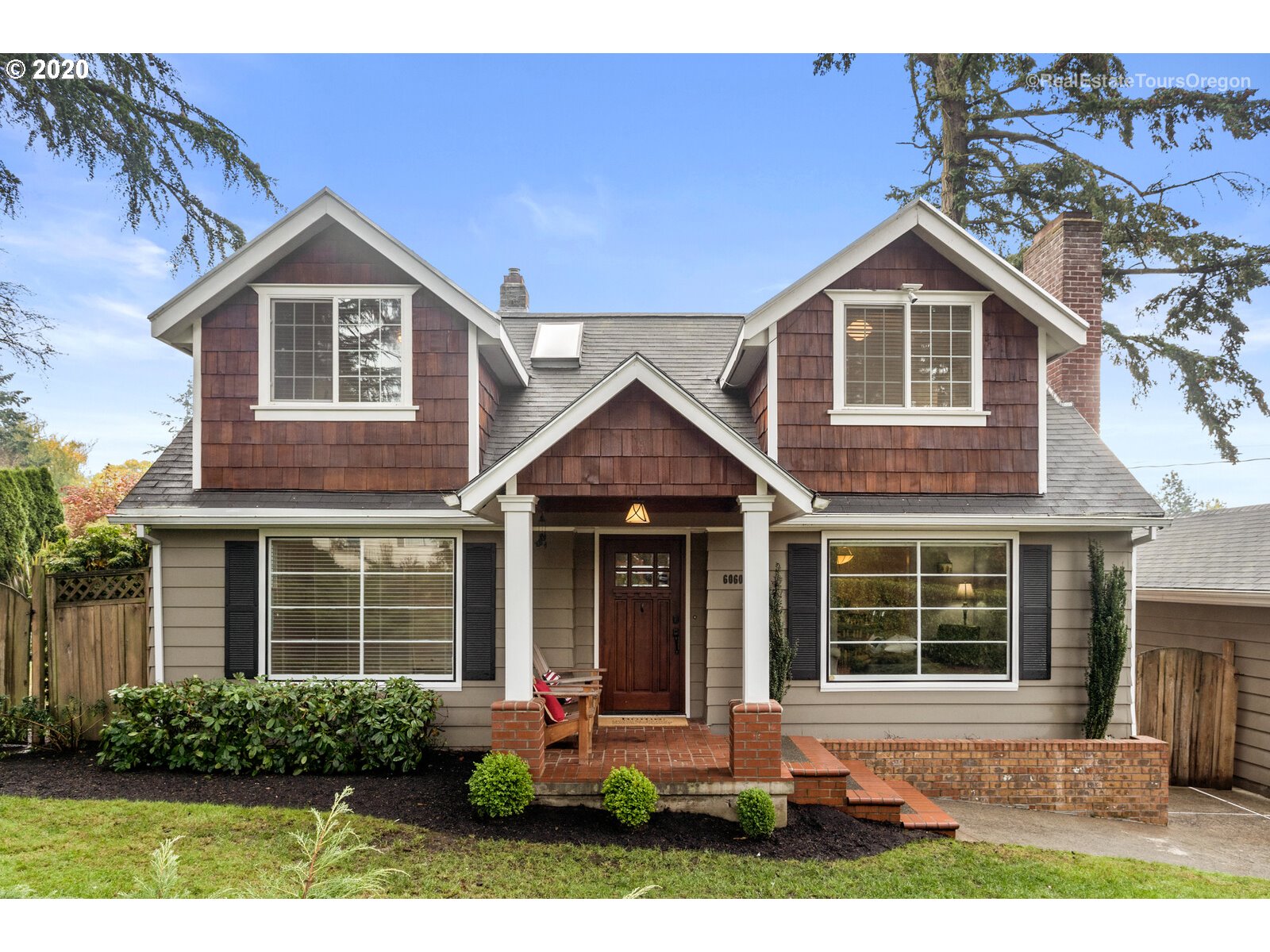 6060 Southwest Taylors Ferry Road Portland, OR 97219 - Photo 1 of 32 Gallery Image 1