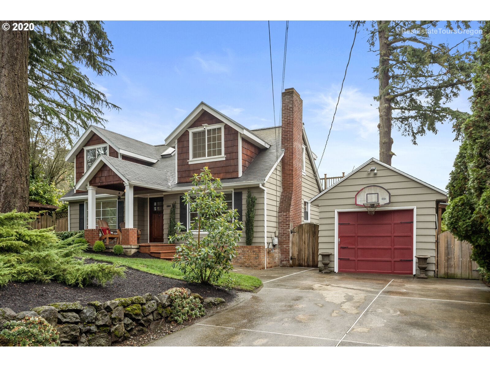 6060 Southwest Taylors Ferry Road Portland, OR 97219 - Photo 2 of 32 Gallery Image 2