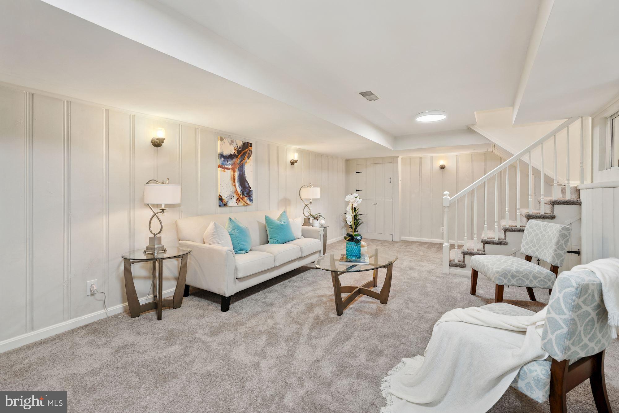 5403 Greystone Street Chevy Chase, MD 20815 - Photo 25 of 33 Family Room