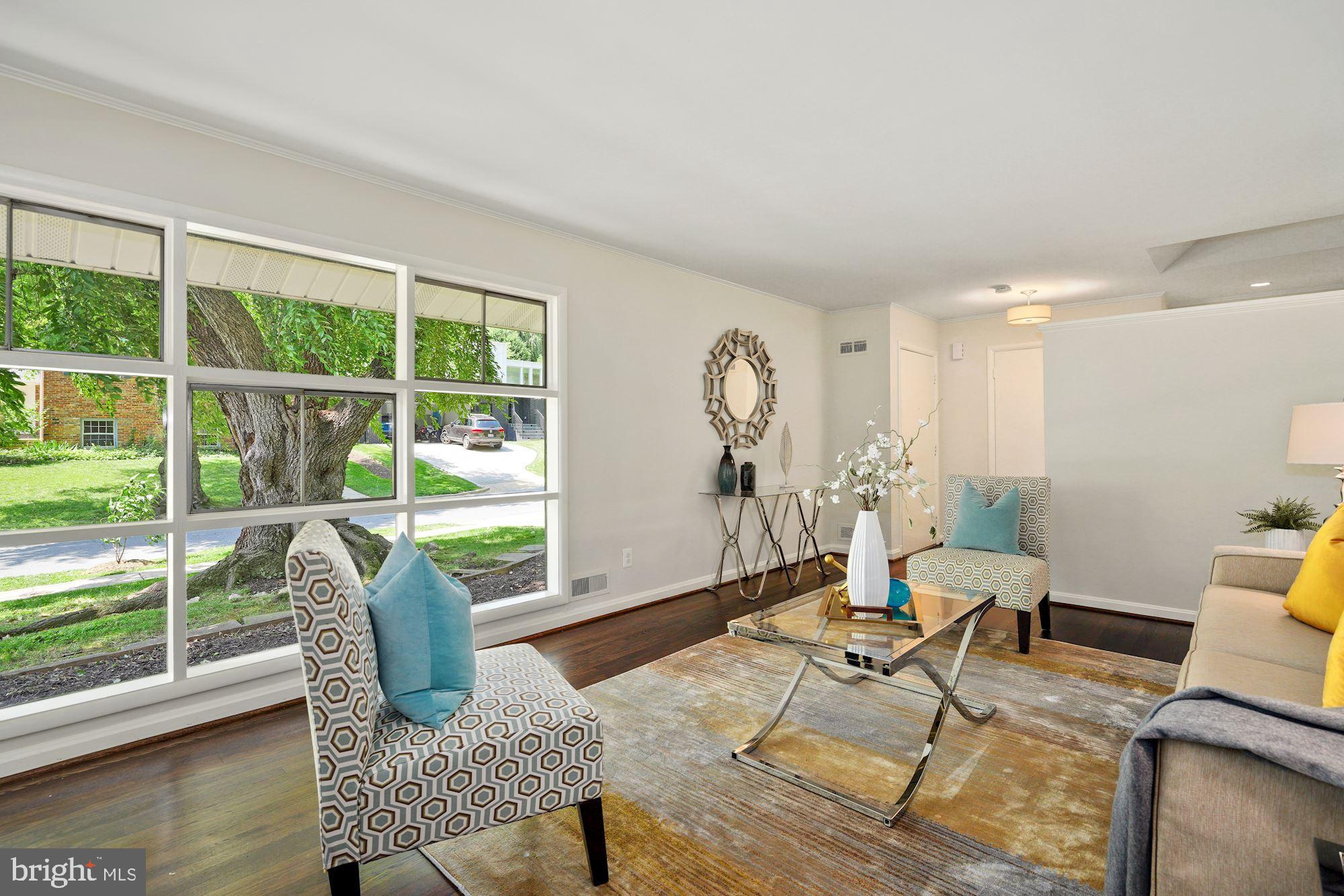 5403 Greystone Street Chevy Chase, MD 20815 - Photo 5 of 33 Huge Picture Window
