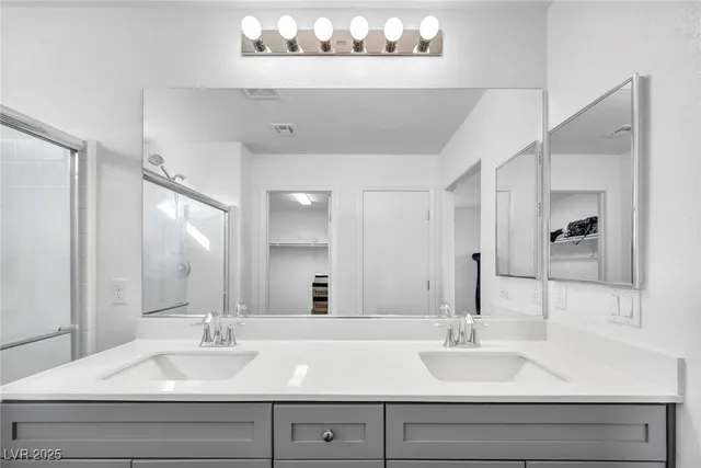 $2,000 | 4054 East Tonopah Avenue, Las Vegas, NV 89115