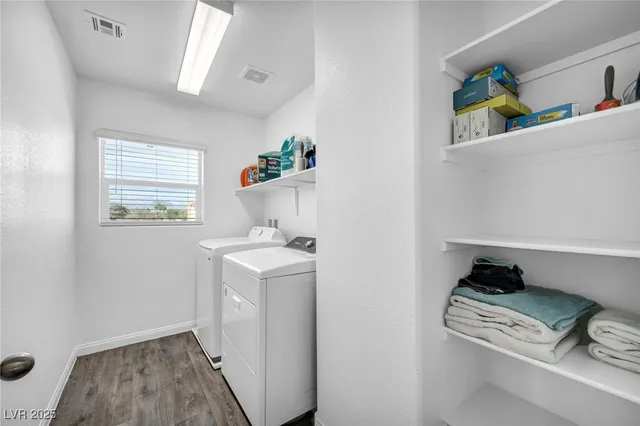 $2,000 | 4054 East Tonopah Avenue, Las Vegas, NV 89115