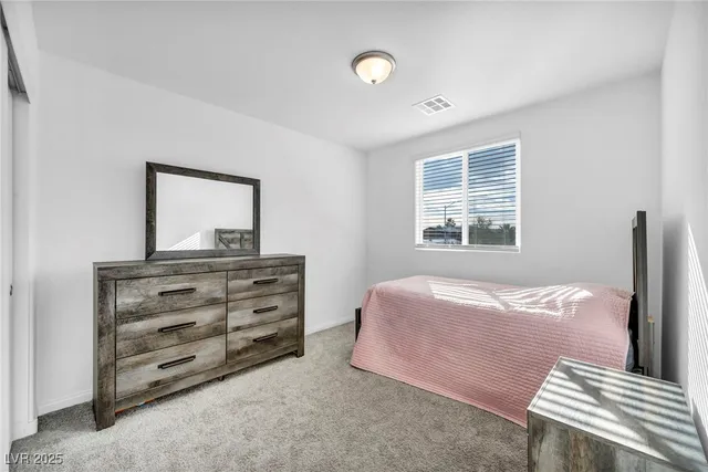 $2,000 | 4054 East Tonopah Avenue, Las Vegas, NV 89115