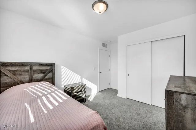 $2,000 | 4054 East Tonopah Avenue, Las Vegas, NV 89115