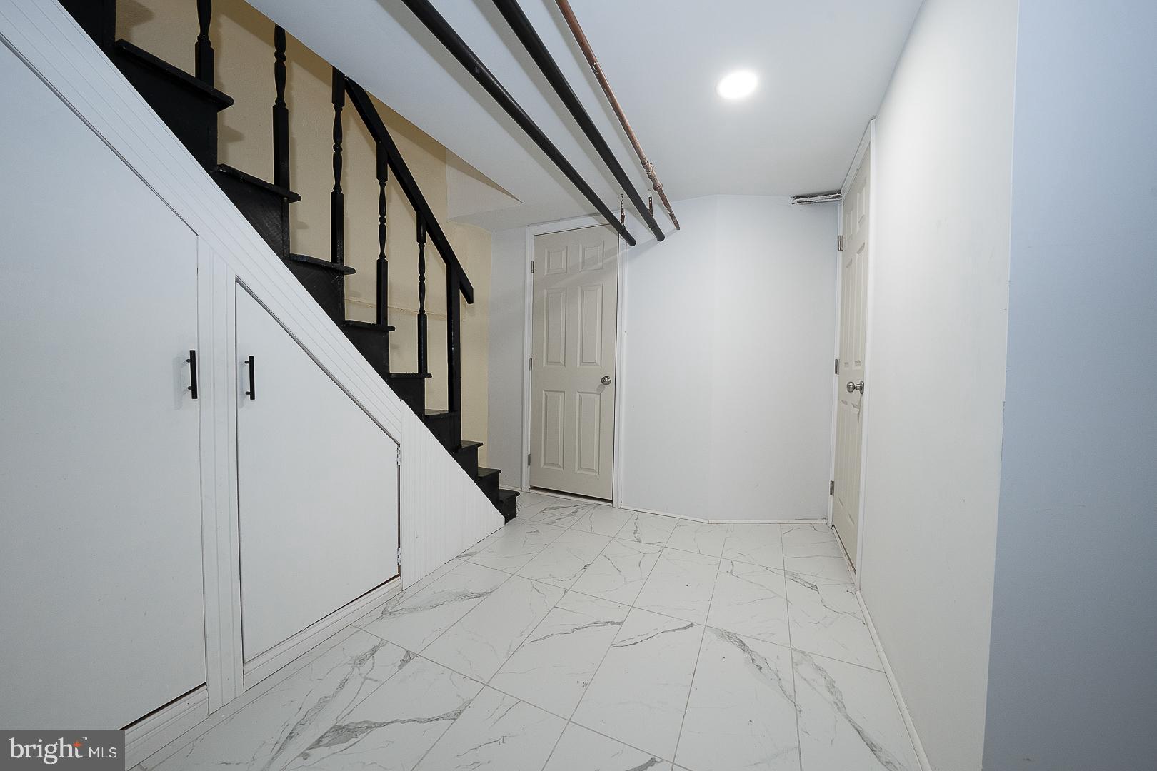 575 Timberlake Road Upper Darby, PA 19082 - Photo 29 of 42