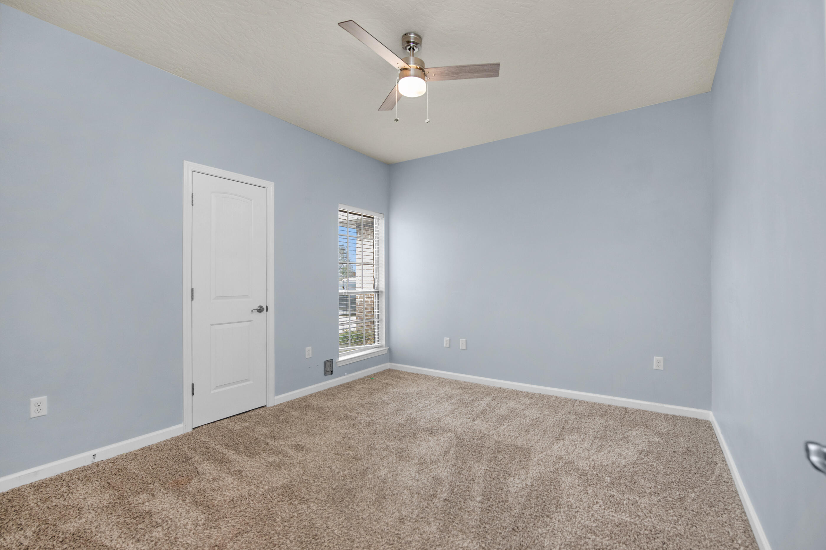 4596 Hermosa Road Crestview, FL 32539 - Photo 13 of 27 Hermosa-16-4