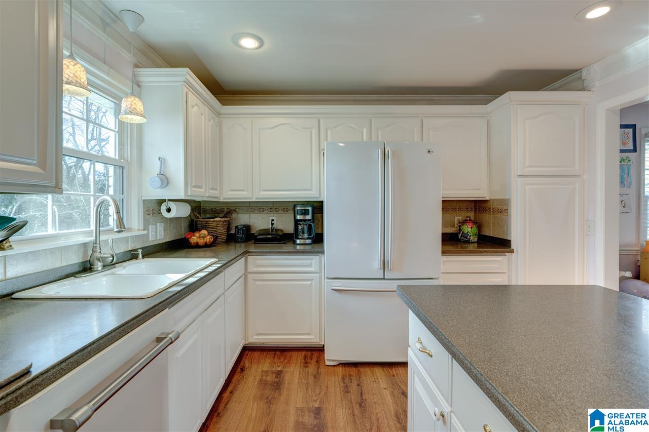 5829 Southhall Road Birmingham, AL 35213 - Photo 10 of 31