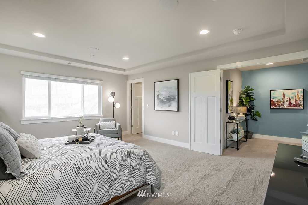 24140 39th Drive Southeast, Unit PH3 Bothell, WA 98021 - Photo 17 of 20 Gallery Image 17