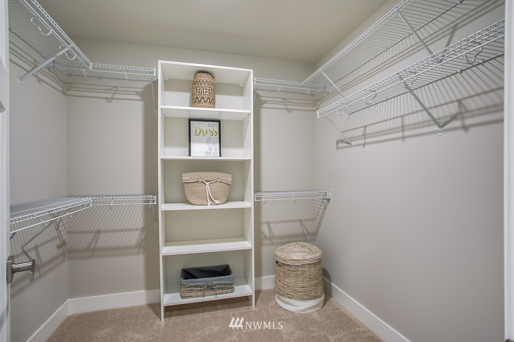 24140 39th Drive Southeast, Unit PH3 Bothell, WA 98021 - Photo 18 of 20 Gallery Image 18