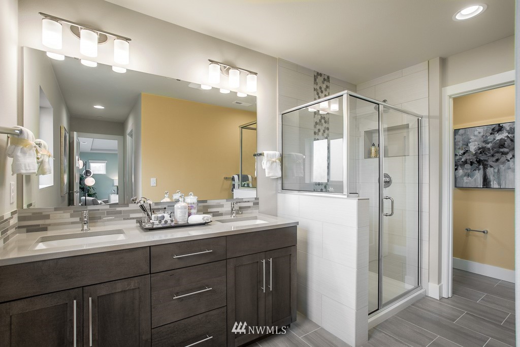 24140 39th Drive Southeast, Unit PH3 Bothell, WA 98021 - Photo 19 of 20 Gallery Image 19