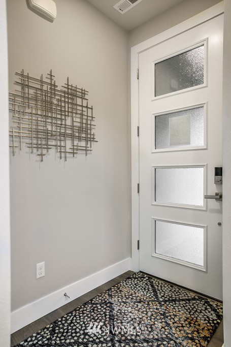 24140 39th Drive Southeast, Unit PH3 Bothell, WA 98021 - Photo 3 of 20 Gallery Image 3