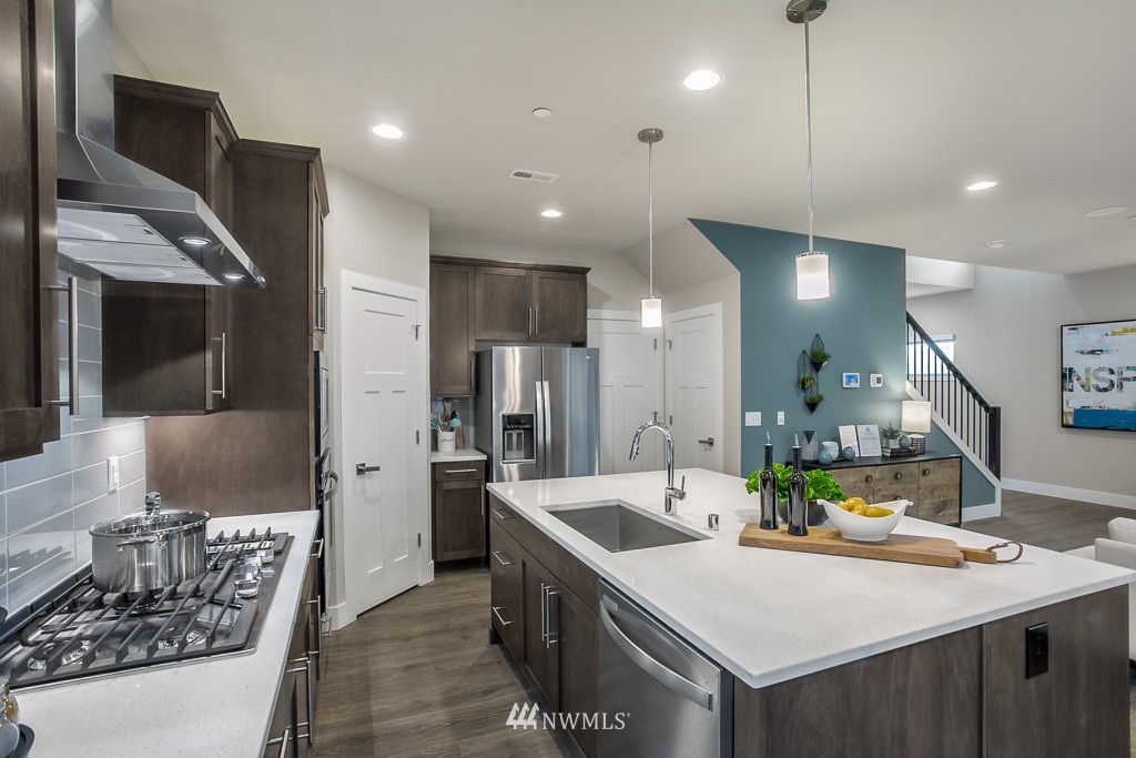 24140 39th Drive Southeast, Unit PH3 Bothell, WA 98021 - Photo 10 of 20 Gallery Image 10