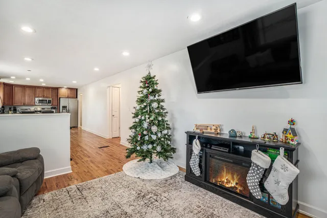 $395,000 | 8035 48th Avenue, Hudsonville, MI 49426