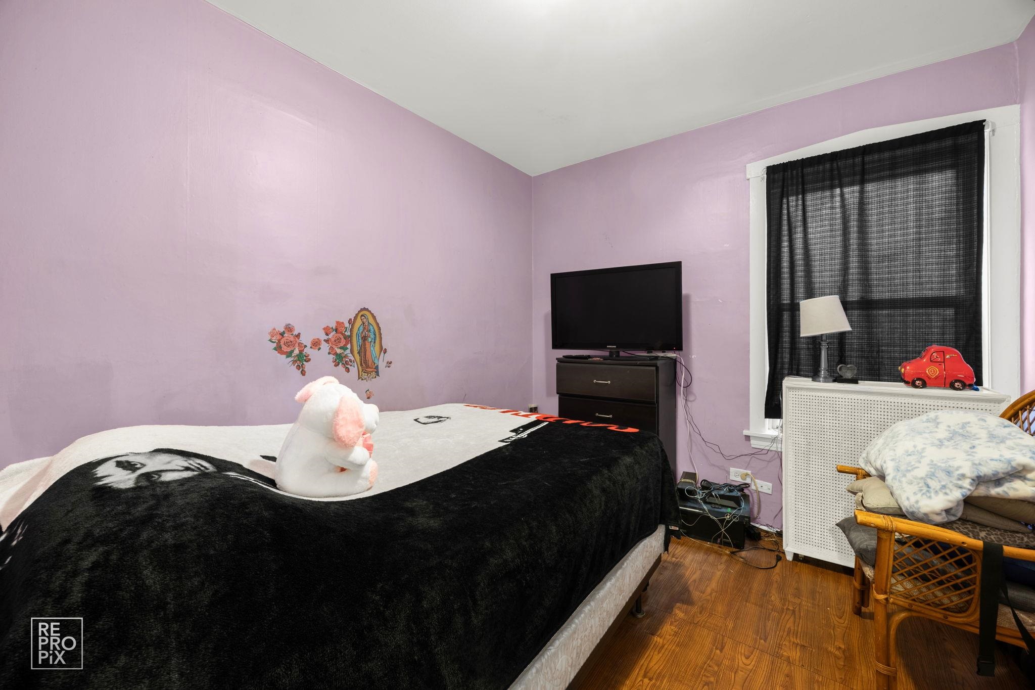 7227 North Damen Avenue Chicago, IL 60645 - Photo 4 of 17