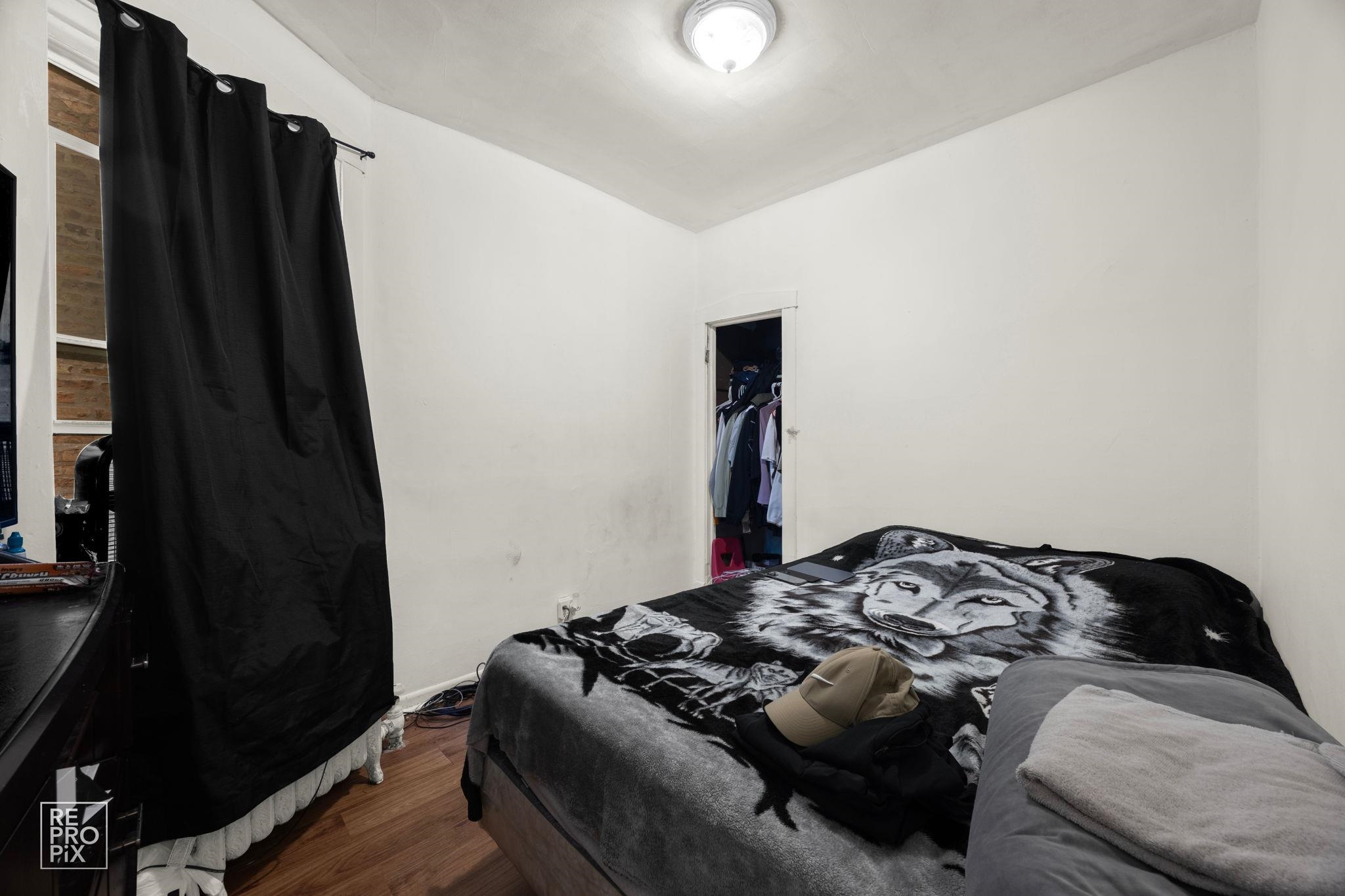 7227 North Damen Avenue Chicago, IL 60645 - Photo 6 of 17