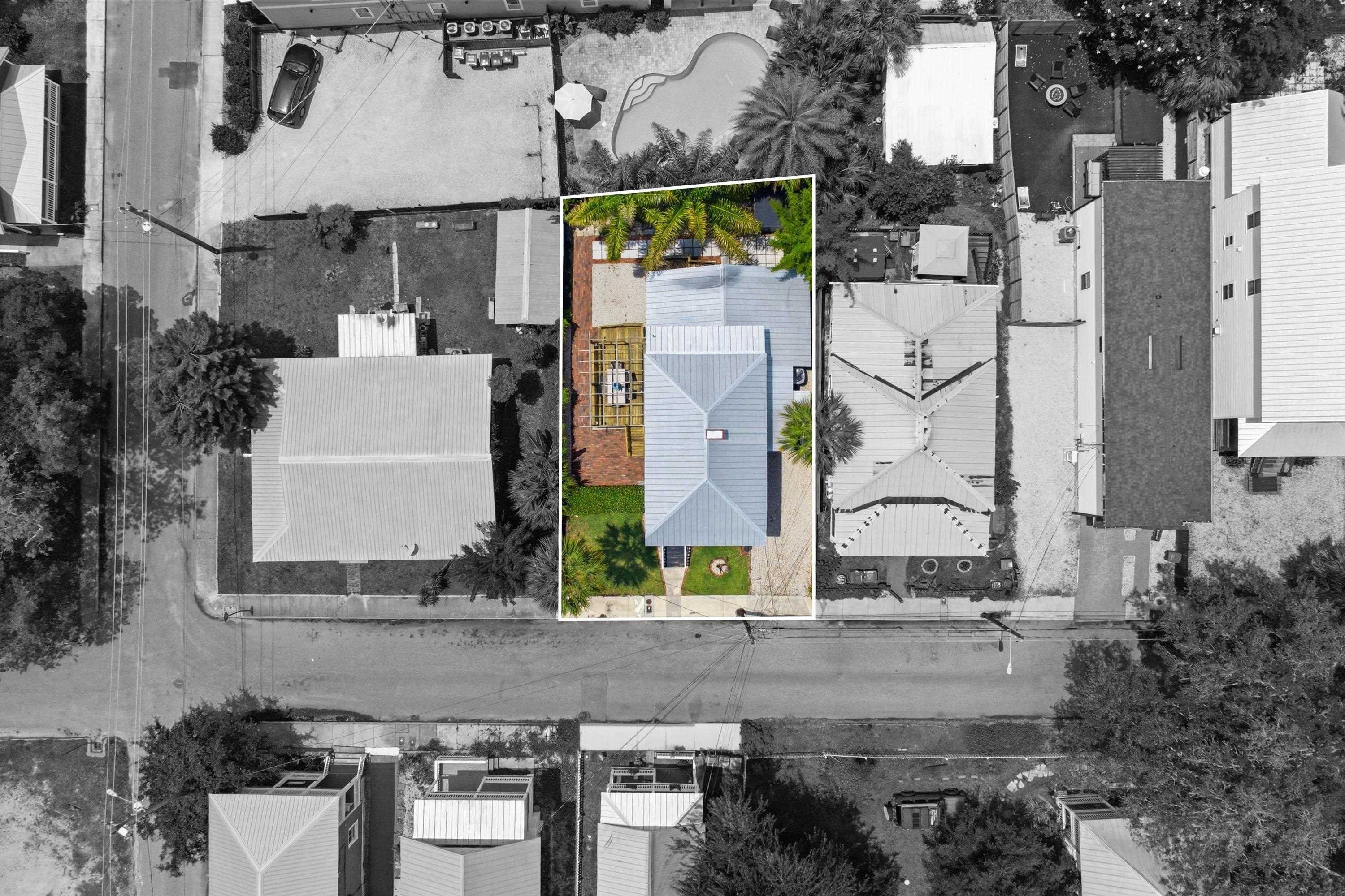 76 Oneida Street St. Augustine, FL 32084 - Photo 37 of 38 an aerial view of residential houses with outdoor space