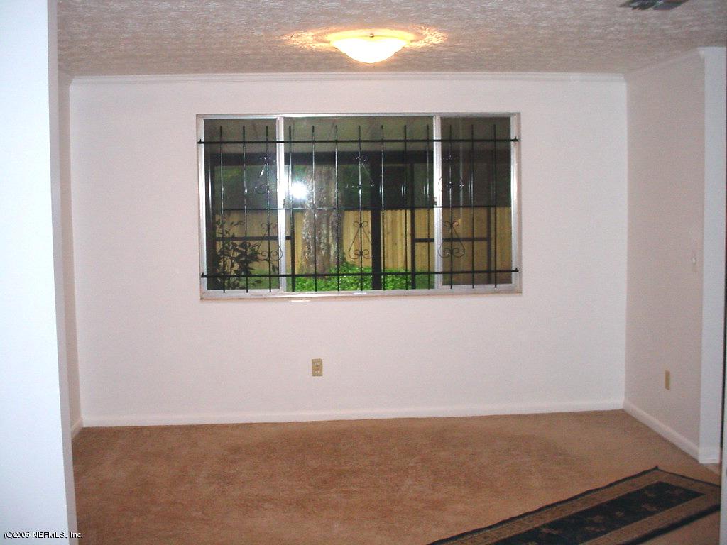 2197 Carter Braxton Road Orange Park, FL 32073 - Photo 2 of 12 Dining Room