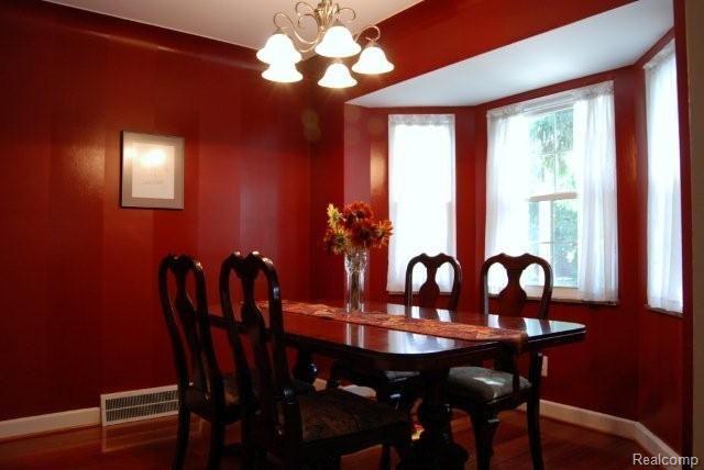 1392 Franklin Road Berkley, MI 48072 - Photo 4 of 23 Dining Room 1