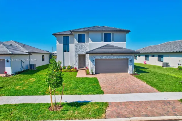 $599,900 | 5007 Ofanto Lane, Immokalee, FL 34142