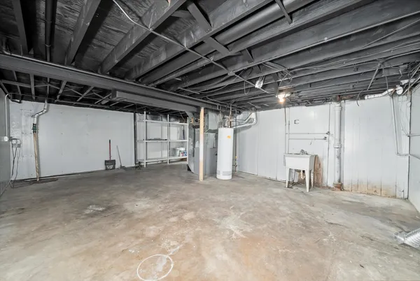 $160,000 | 22408 Strassburg Avenue, Sauk Village, IL 60411