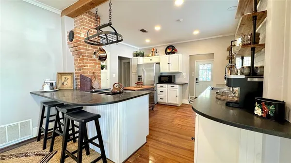 $349,900 | 205 Elm Drive, Terrell, TX 75160