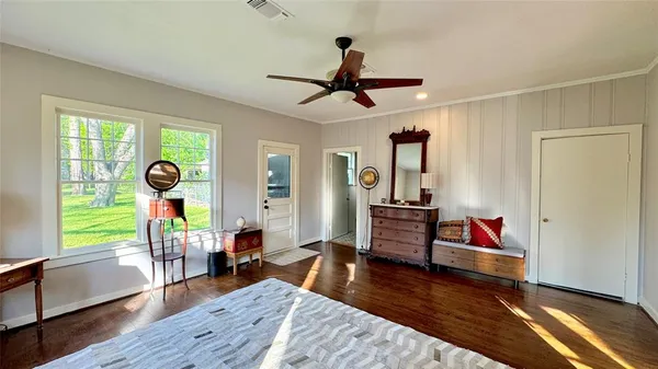 $349,900 | 205 Elm Drive, Terrell, TX 75160