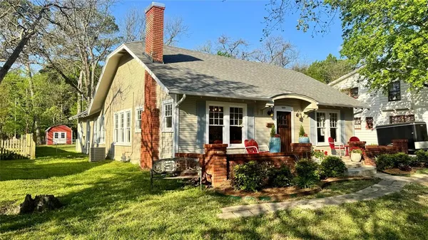 $349,900 | 205 Elm Drive, Terrell, TX 75160