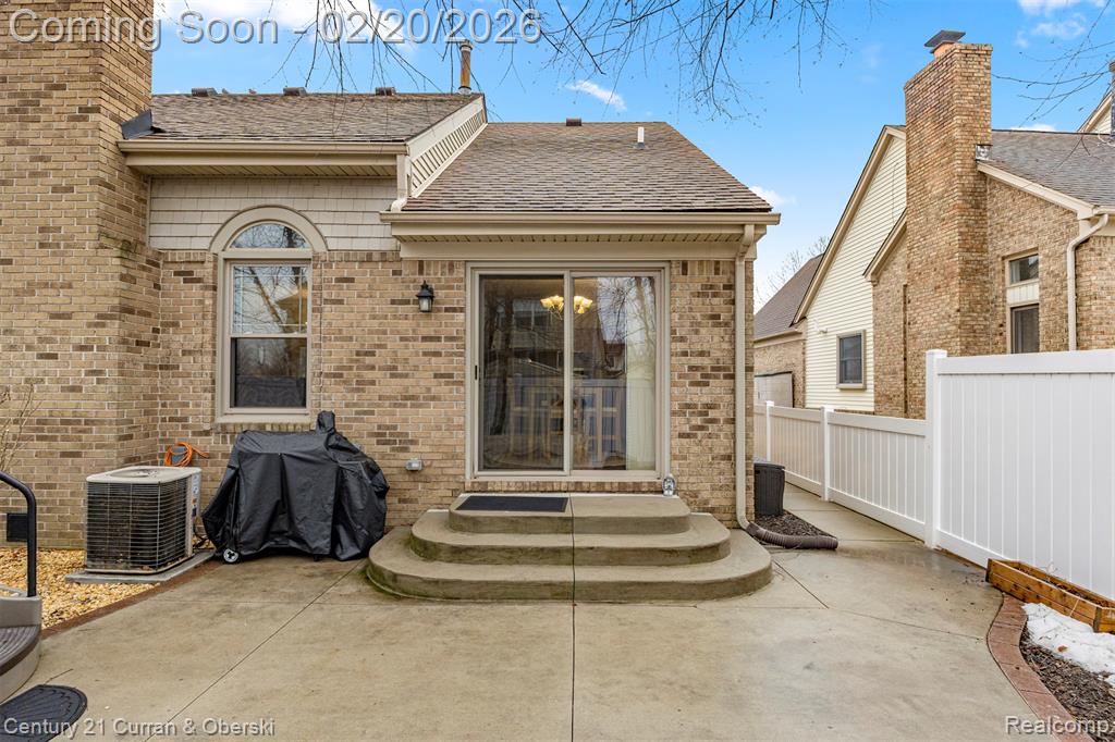 26802 Inverness Street Woodhaven, MI 48183 - Photo 39 of 47