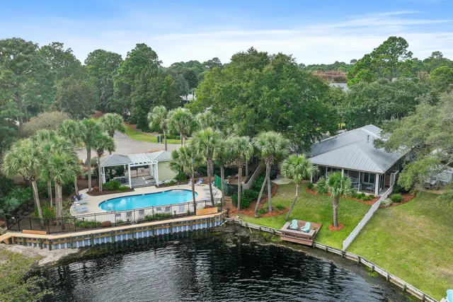 a view of a lake with houses