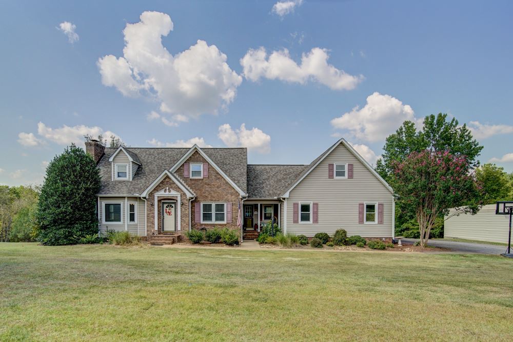 370 State Rd S-42-7481 Roebuck, SC 29376 - Photo 1 of 36 Gallery Image 1