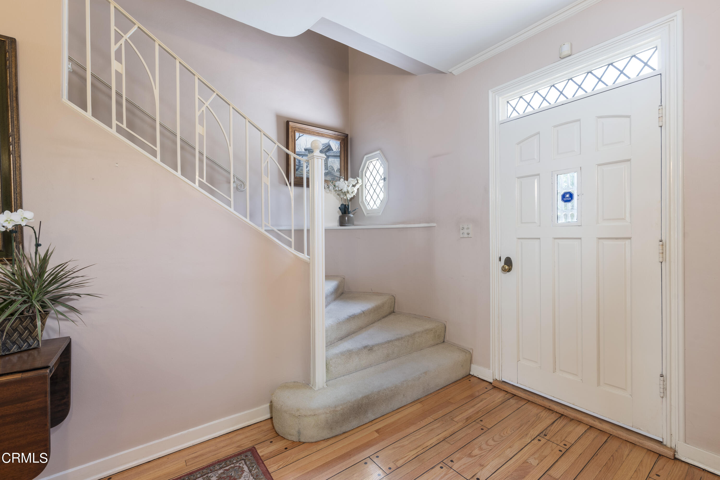 3287 Lombardy Road Pasadena, CA 91107 - Photo 8 of 59 a view of entryway with wooden floor